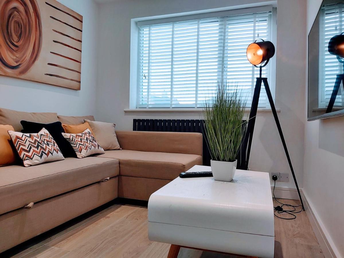 ווריק Cosy 1 Bed Flat That Sleeps 4 מראה חיצוני תמונה